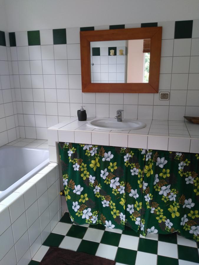 Pension Villa Enata Atuona Екстер'єр фото